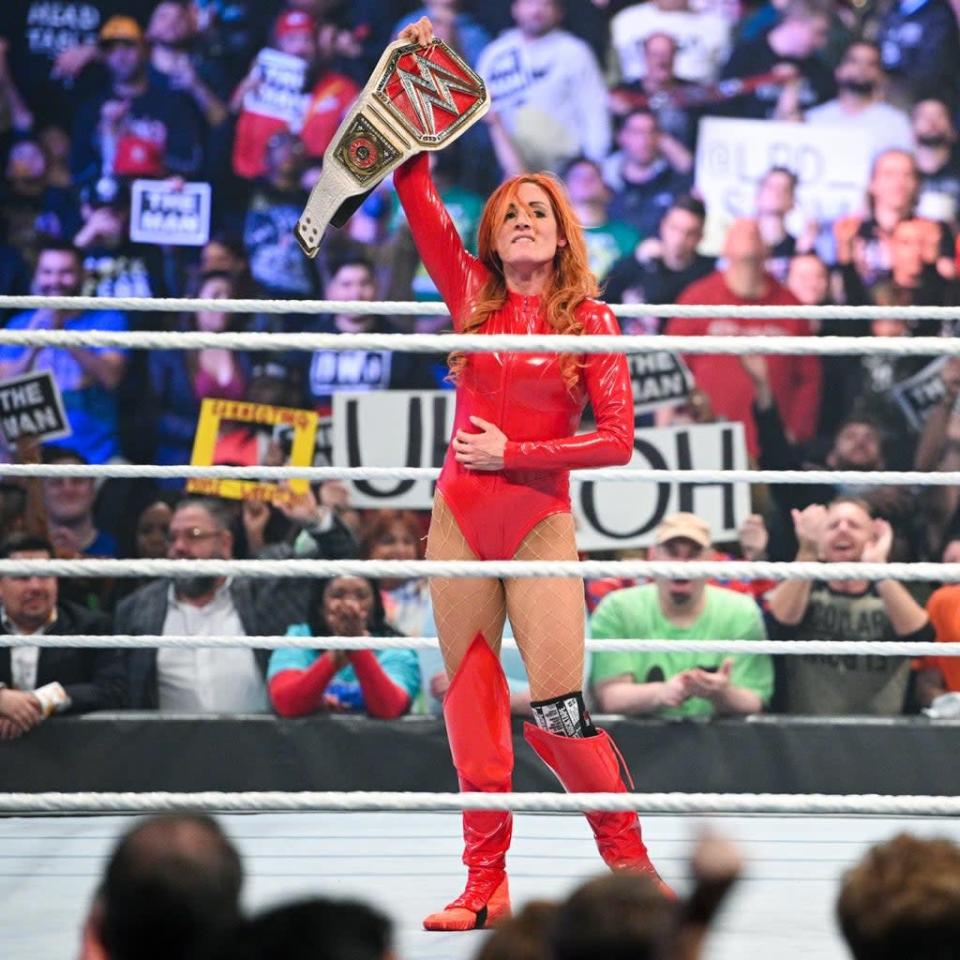 Becky Lynch defeated Charlotte Flair at Survivor Series.jpg (WWE)