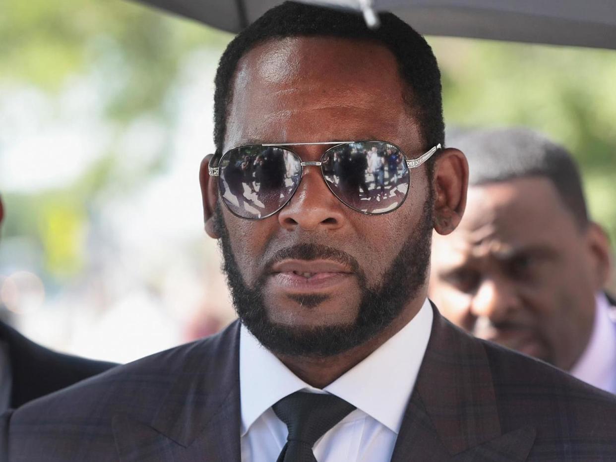 R Kelly leaves the Leighton Criminal Courts Building following a hearing on 26 June, 2019 in Chicago, Illinois: Scott Olson/Getty Images