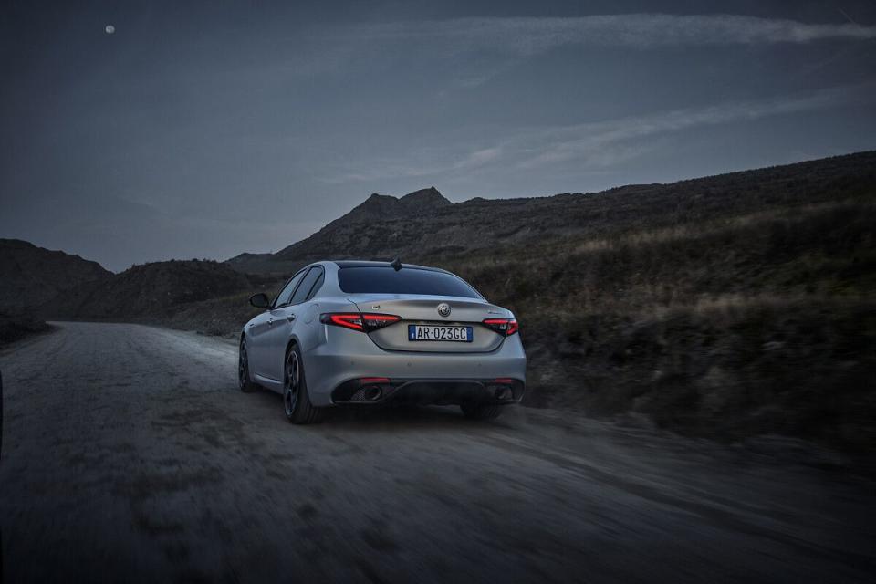 <p>A turbocharged 2.0-liter four-cylinder powers the Giulia, producing 280 horsepower. Always agile and lively, the Giulia is a driving enthusiast's sports sedan.</p>