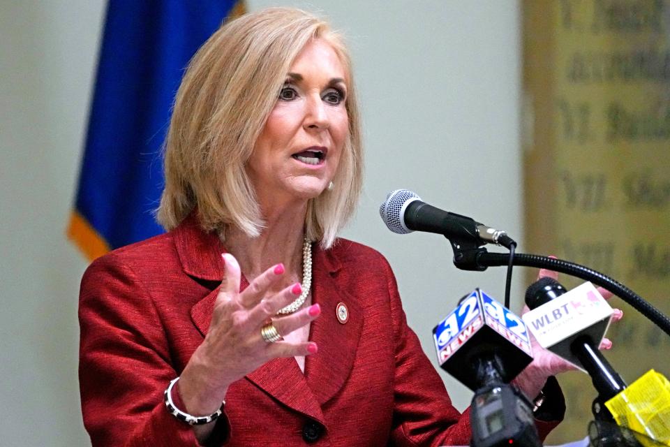 Mississippi Republican Attorney General Lynn Fitch is leading a group of GOP attorneys general in opposing a change in federal health privacy rules.