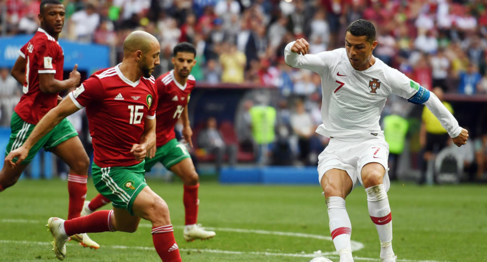 Nordin Amrabat face à Cristiano Ronaldo