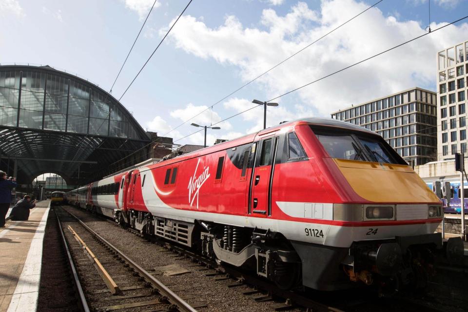 Passengers are unable to book trains in advance due to delays in confirming timetables: PA