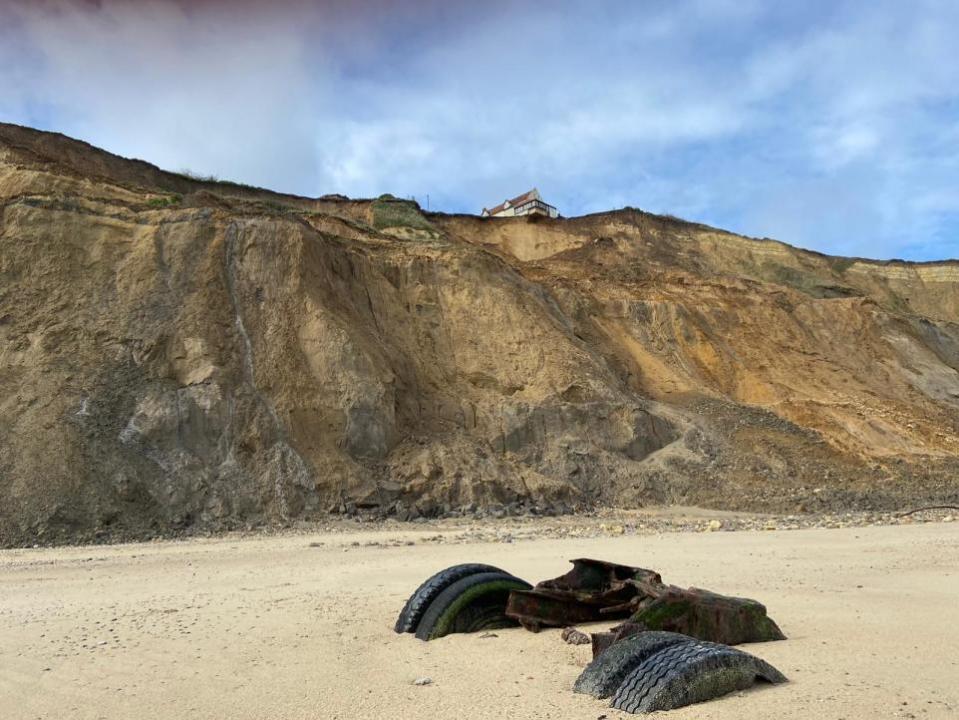 Eastern Daily Press: Debris has been left on the beach below 