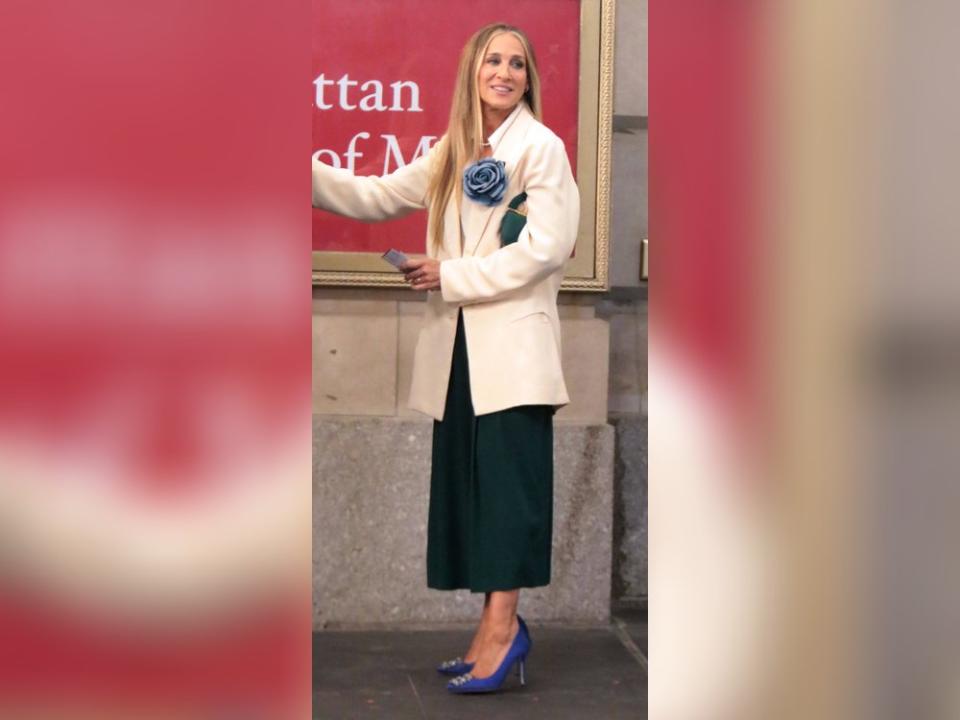 Sarah Jessica Parker mit ihren ikonischen Manolo-Blahnik-Pumps aus 