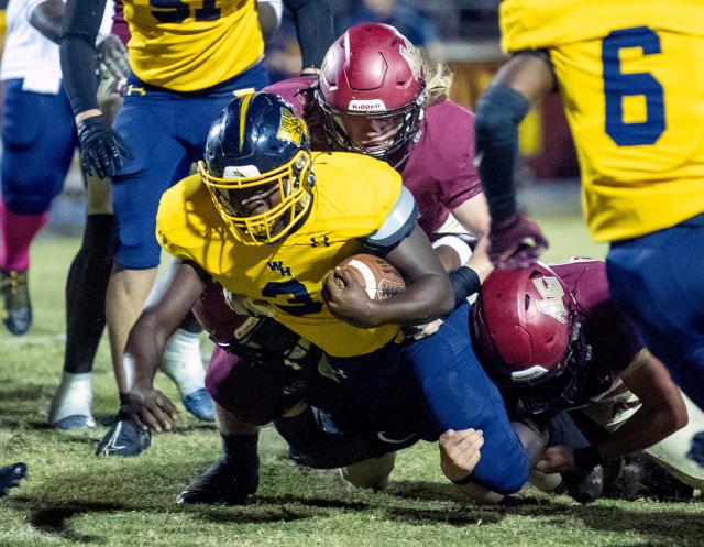 Winter Haven runs over Auburndale ahead of football playoffs.