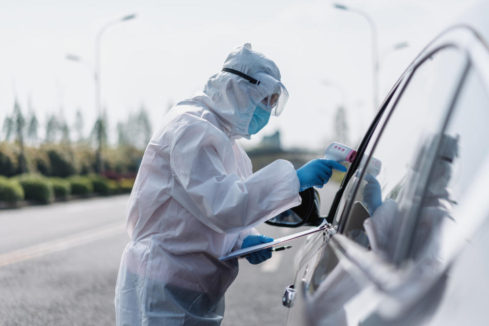 Per quanto le zone a rischio rimangano circoscritte, le autorità invitano a mantenere alto il livello di attenzione e a continuare ad utilizzare i dispositivi di protezione e la distanza di sicurezza. Ecco i cluster che preoccupano più