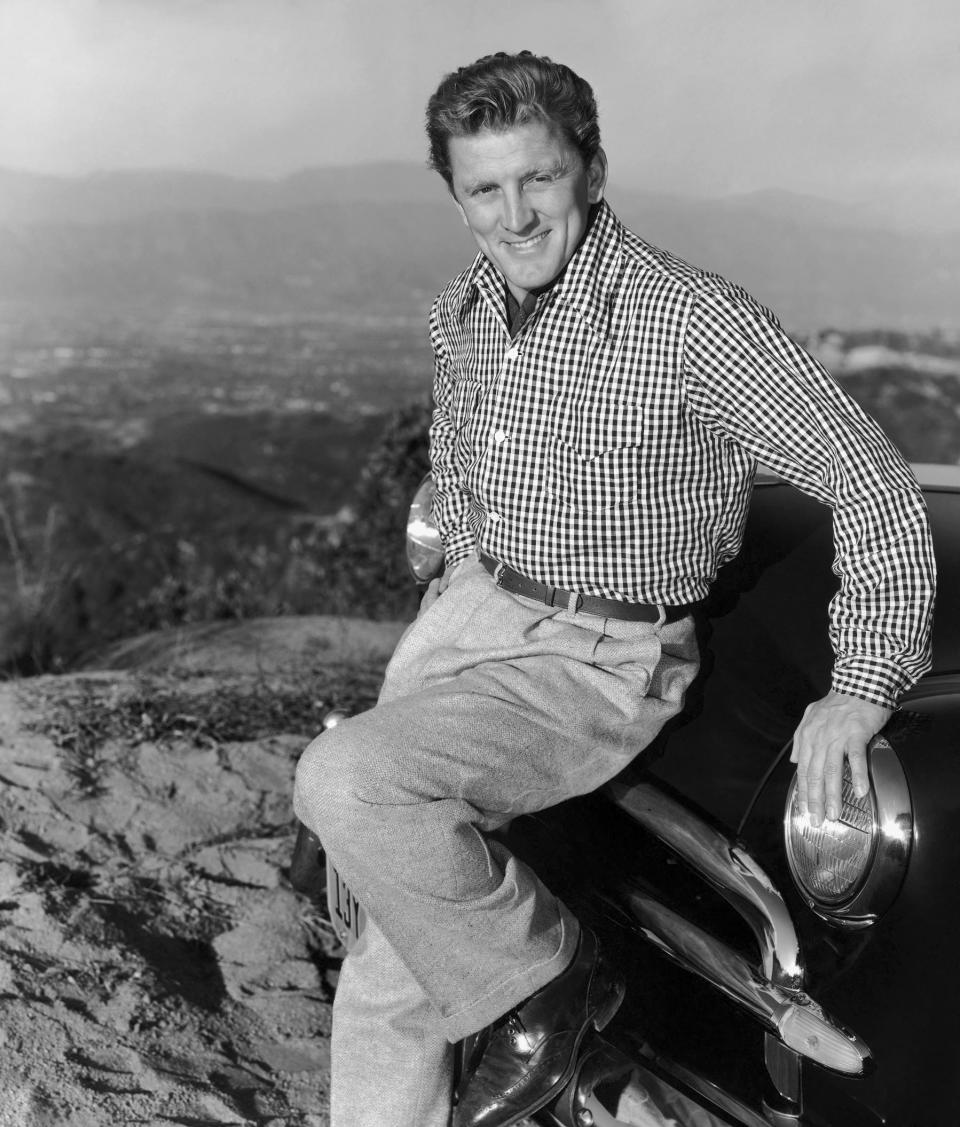 ***FILE PHOTO*** Kirk Douglas Has Passed Away At 103 Years Of Age. Kirk Douglas *Filmstill - Editorial Use Only* CAP/NFS Image RTNCAP/ Media Punch. *** USA ONLY *** /IPX