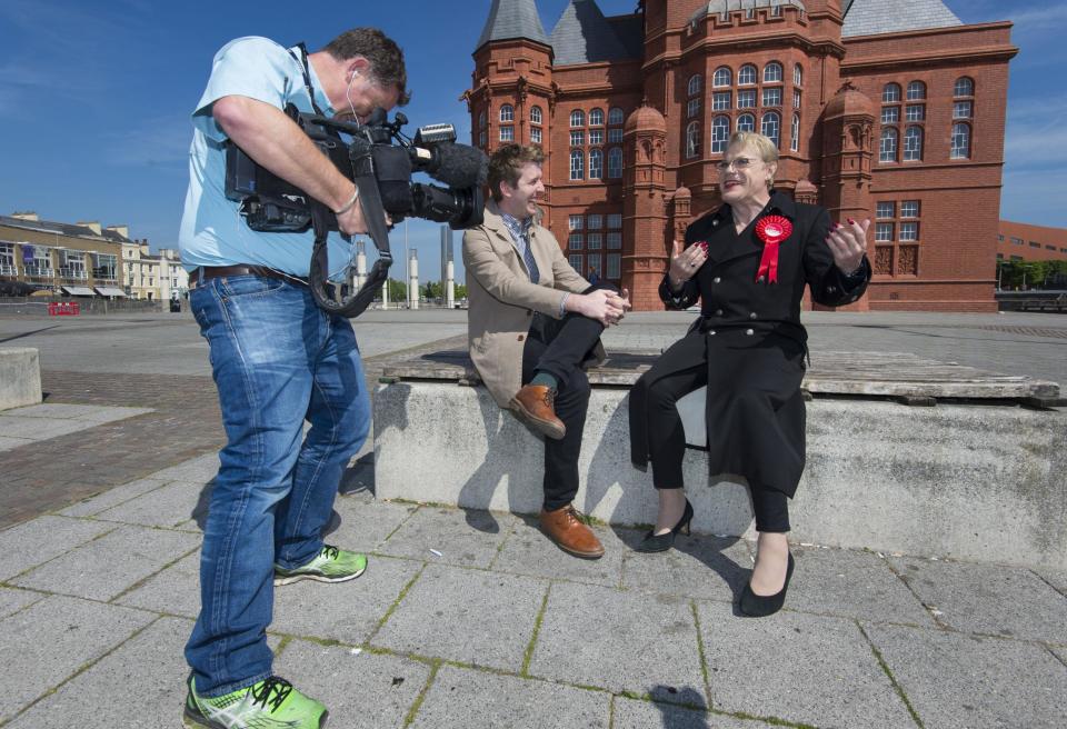 Political ambitions: Eddie Izzard out campaigning for the Labour party in 2017 (Matthew Horwood/Getty Images)