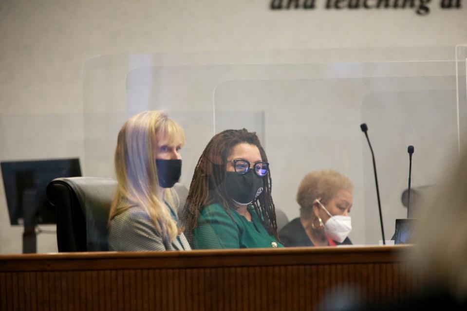 SCCPSS School Board Members Denise Grabowski, Dionne Hoskins-Brown, and Connie Hall listen during the monthly board meeting on March 3, 2021.