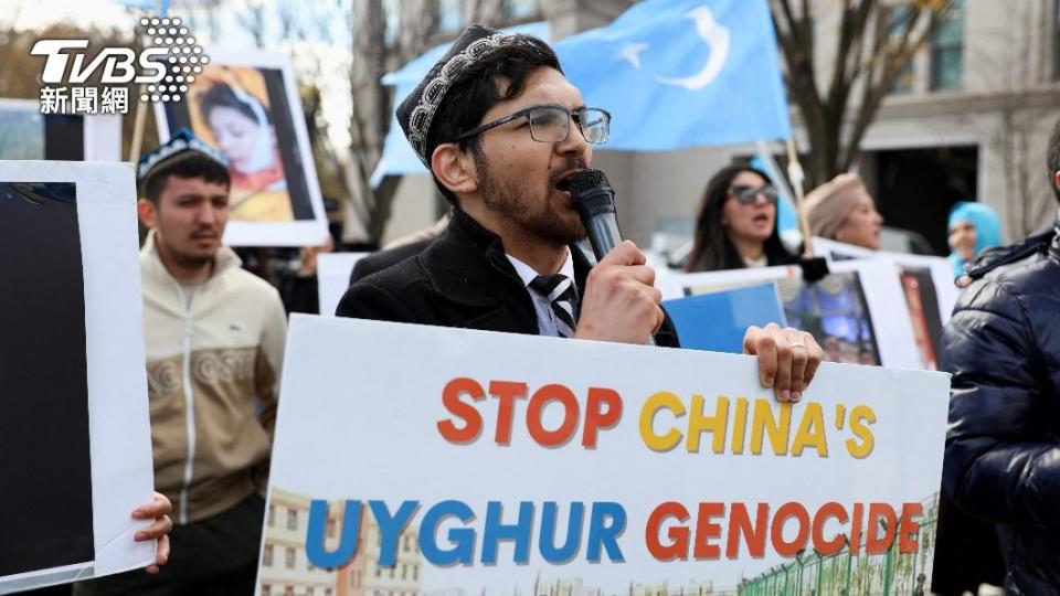 美國也出現聲援新疆的示威遊行。（圖／達志影像路透社）