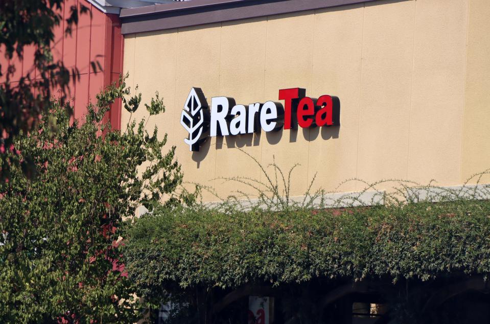 RareTea is on its way to north Visalia, offering customers drinks like caramelized brown sugar boba and kiwi fruit tea with aiyu jelly.