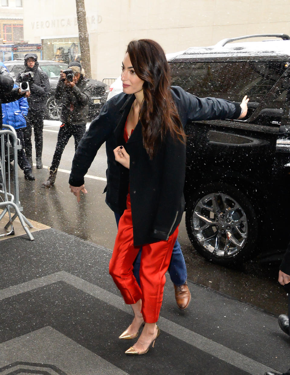 Amal Clooney arriving at The Mark Hotel for Meghan’s baby shower. Source: Getty