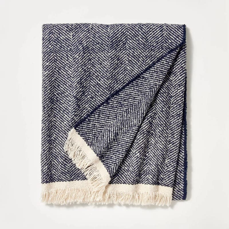 Herringbone Frayed Edges Throw Blanket