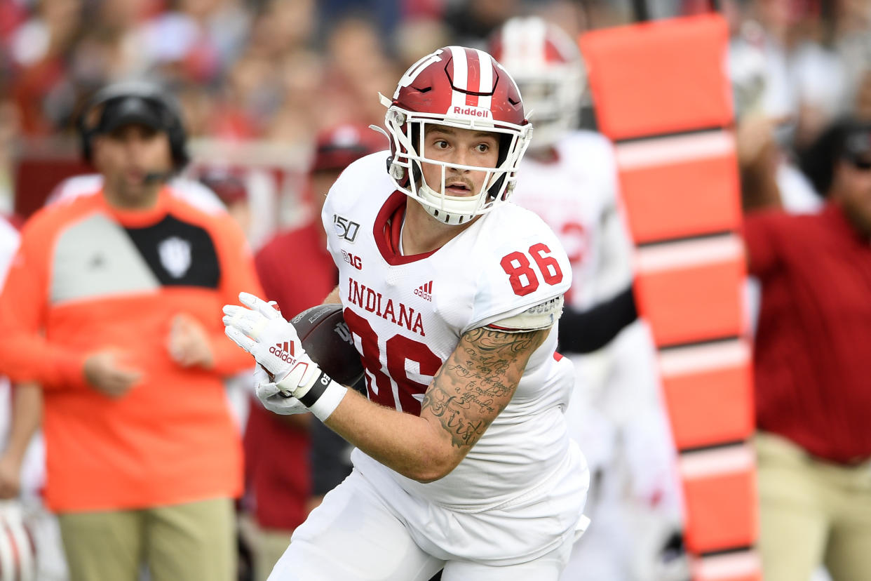 Indiana tight end Peyton Hendershot (86) runs with the ball during the first half of an NCAA football game against Maryland, Saturday, Oct. 19, 2019, in College Park, Md. (AP Photo/Nick Wass)