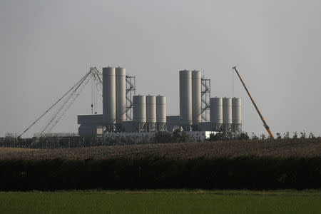 FILE PHOTO: Hinkley Point C nuclear power station site is seen near Bridgwater in Britain, September 14, 2016. REUTERS/Stefan Wermuth/File Photo