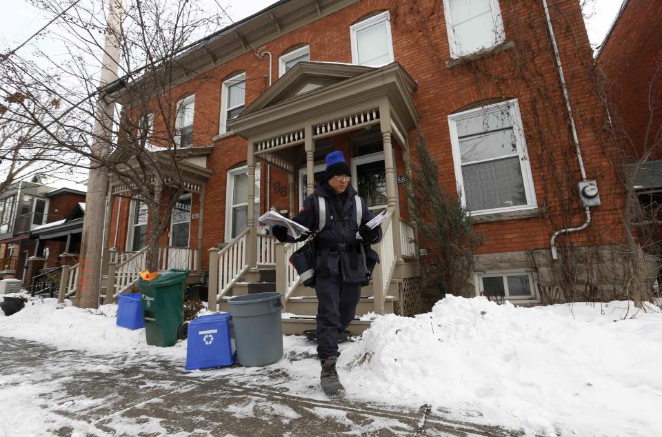 In 2006, Canada Post delivered about five billion pieces of domestic letter mail. But by 2012, that volume had dropped to around four billion, with 30 per cent of that decline occurring in 2012 alone. REUTERS/Chris Wattie