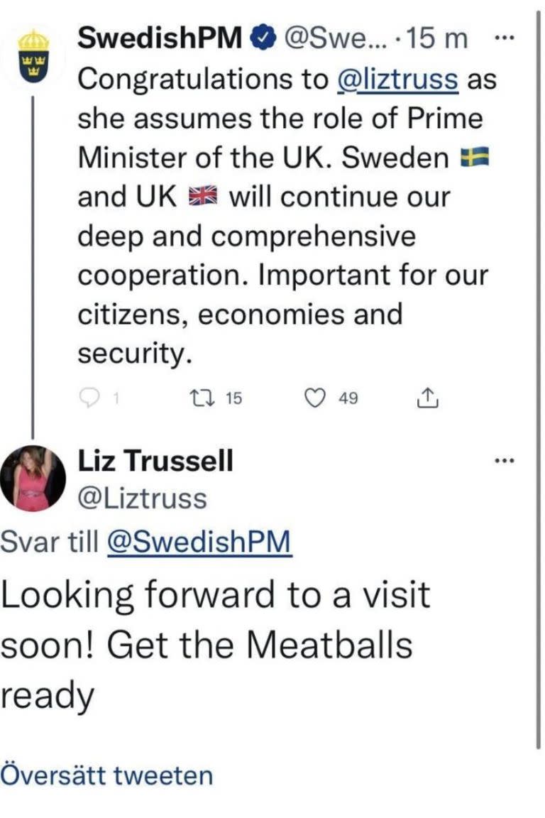 El tuit oficial del gobierno de Suecia saludaba a la primera ministra británica Liz Truss, pero confundía su destinataria, y recibió una broma de la tuitera que recibió el mensaje por error