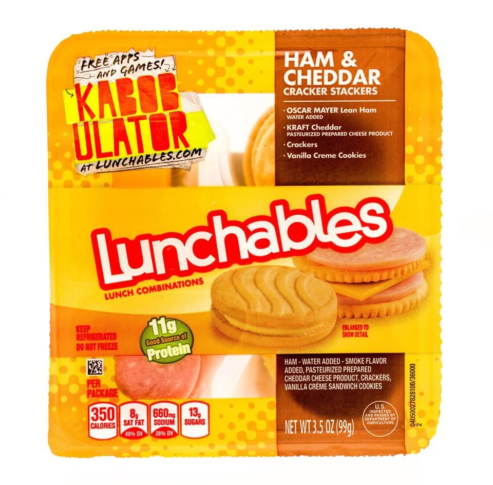 1989: Lunchables