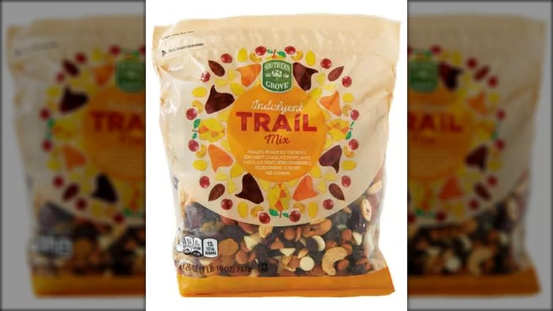 Southern Grove Indulgent Trail Mix