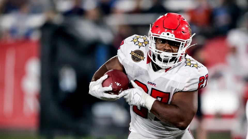 New Jersey Generals running back Darius Victor carries the ball against the Birmingham Stallions during the second half, April 16, 2022, in Birmingham, Ala.