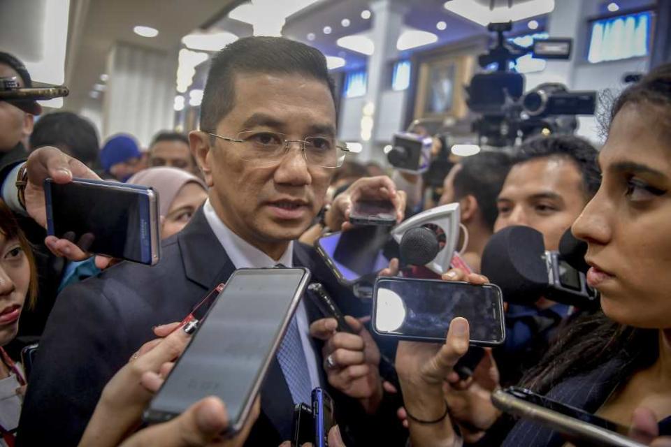 Datuk Seri Azmin Ali’s office today have maintained that the viral sex videos implicating him are fake, refuting news reports which quoted digital forensic experts as saying that the recordings do not appear to be manipulated. ― Picture by Firdaus Latif