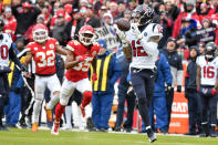 Houston Texans wide receiver Kenny Stills (12) makes a touchdown catch during the first half of an NFL divisional playoff football game against the Kansas City Chiefs, in Kansas City, Mo., Sunday, Jan. 12, 2020. (AP Photo/Ed Zurga)