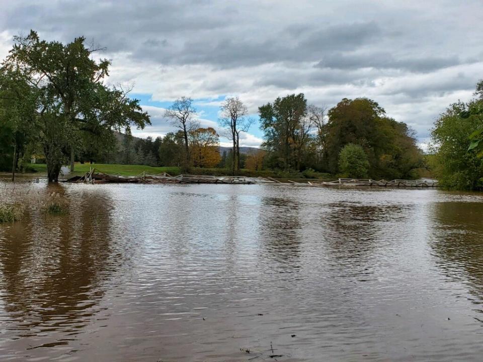 Shawnee Inn and Golf Resort