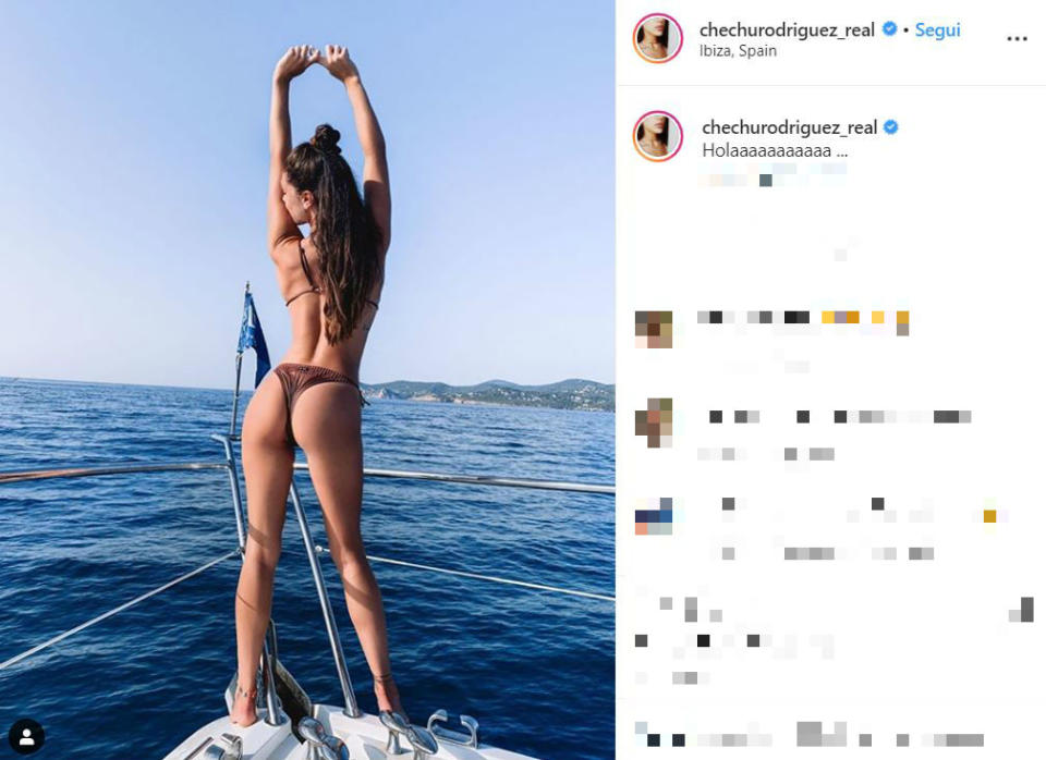 Cecilia Rodriguez è una delle modelle più richieste del nostro Paese. Anche sui social è ricercatissima. E le ultime foto pubblicate sul suo profilo Instagram hanno infiammato il web. La sorella minore di Belen è infatti volata a Los Angeles per un sensualissimo servizio fotografico per la rivista Maxim e, da alcuni scatti condivisi, si evince un fisico tonico e scolpito.