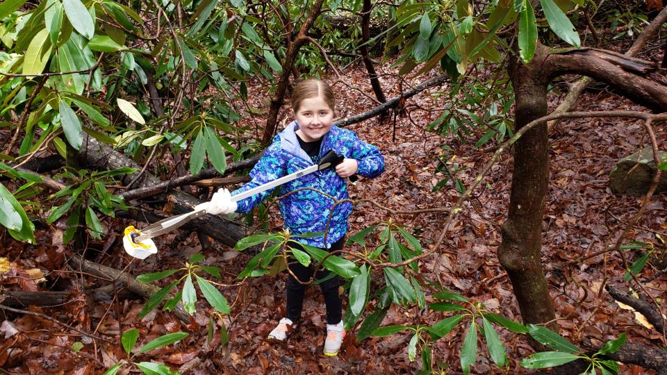 Erica Newland decided to help clean up Great Smoky Mountain National Park after hearing about the government shutdown.