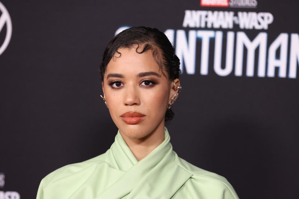 jasmin savoy brown at the ant man quantamania premiere