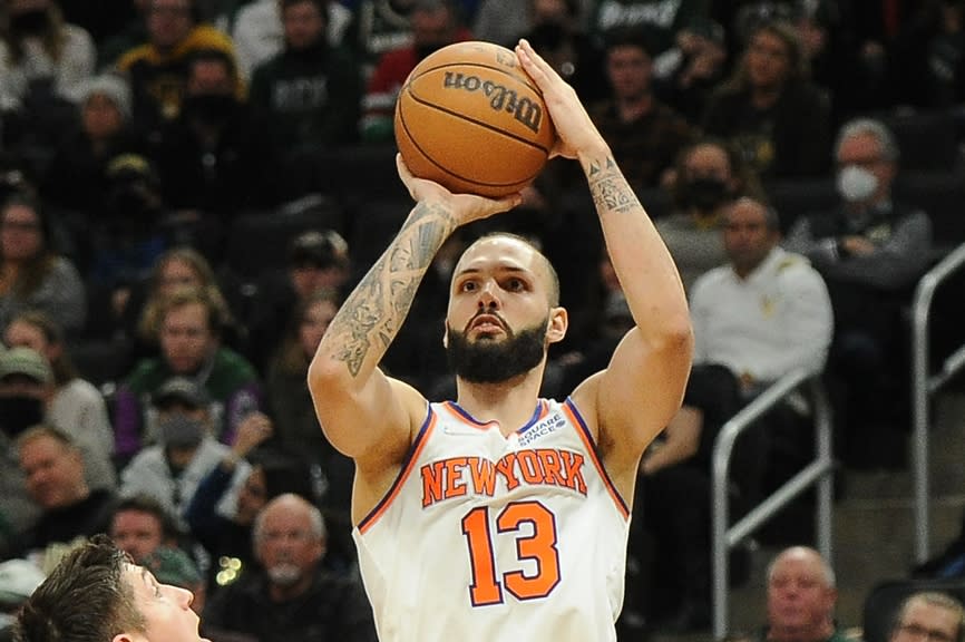 Evan Fournier jumper solo closeup white jersey