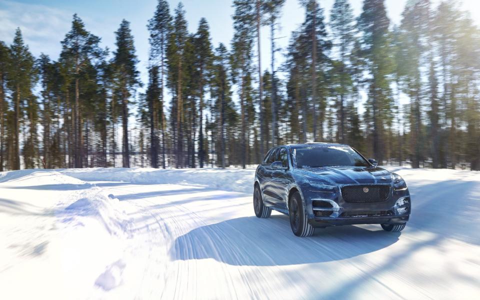 Jaguar F-Pace P250 R-Dynamic S