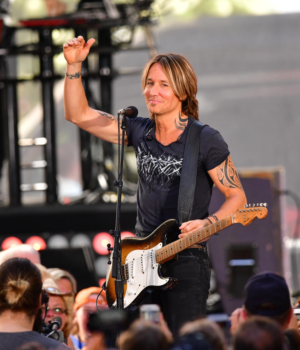 Keith Urban was at the store before his concert in Camden on Friday night. Photo: Getty