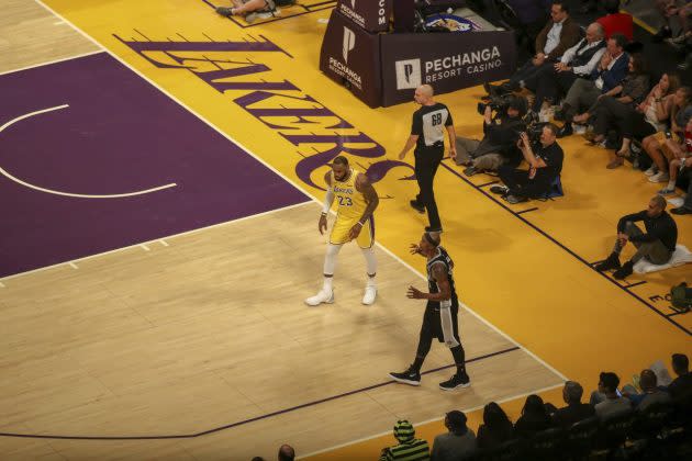 Lakers to play at Staples Center through 2041 season - L.A.