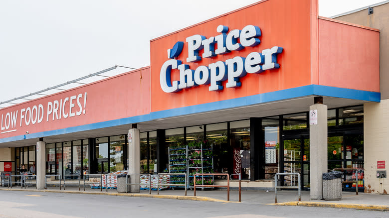 Price Chopper storefront