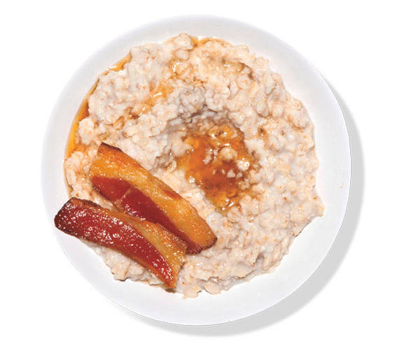 Oatmeal With Bacon and Maple Syrup