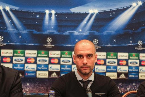 El entrenador del Bayern de Múnich, el español Pep Guardiola, durante rueda de prensa la víspera del duelo de ida de las semifinales de la Liga de Campeones UEFA ante el Real Madrid, el 22 de abril de 2014, en el estadio Santiago Bernabeu (AFP | Pedro Armestre)