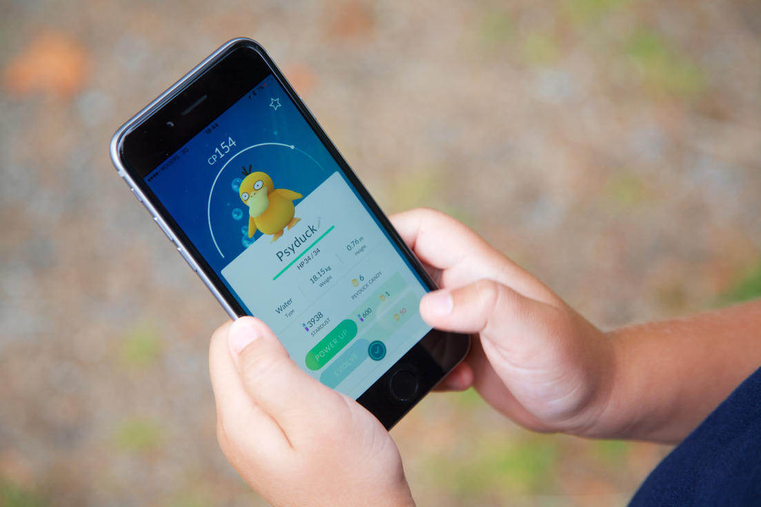 You'll soon be able to login to Pokémon GO with your Facebook