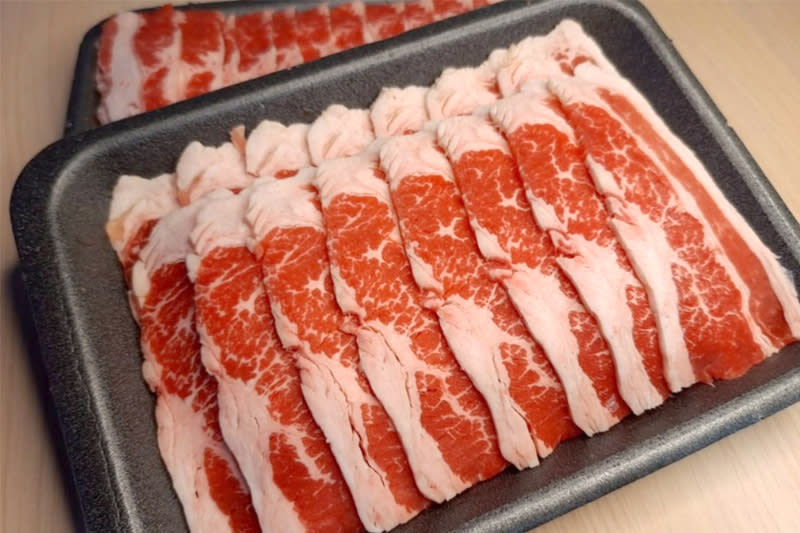 生鮮網購新鮮肉品，由飛飛購提供