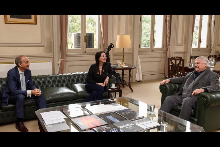 Un día antes de la reunión con el CIN, la ministra de Capital Humano, Sandra Pettovello, y el secretario de Educación, Carlos Torrendell, recibieron al rector de la UBA, Ricardo Gelpi