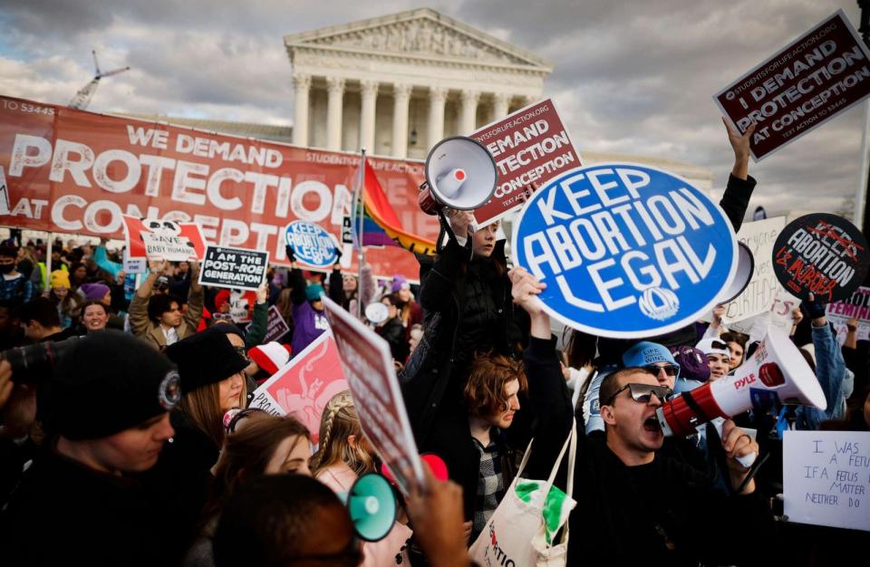 PHOTO: Abortion-rights supporters stage a counter protest during the 50th annual March for Life rally on the National Mall on Jan. 20, 2023 in Washington, DC. (Chip Somodevilla/Getty Images, FILE)