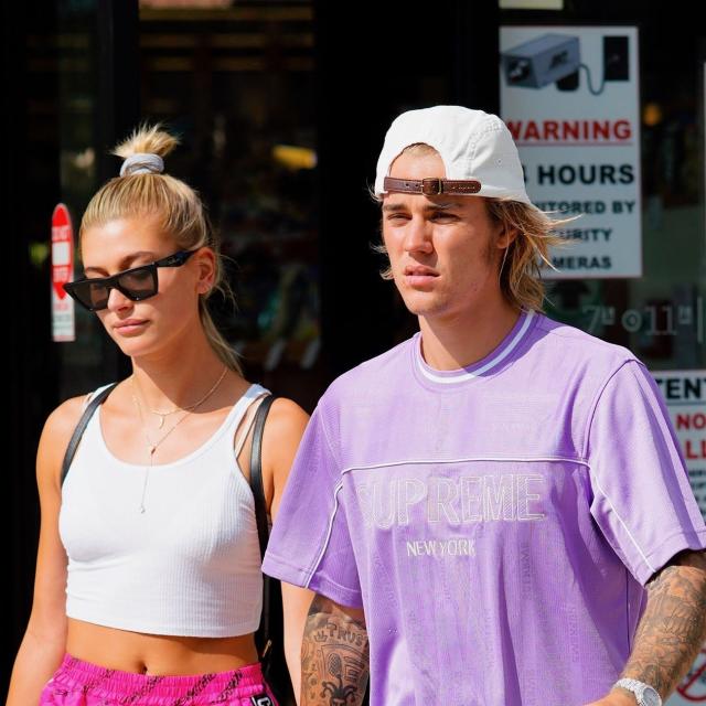 The Top 5 Ways Hailey Bieber Styles Her LV x Supreme Bag - StockX News