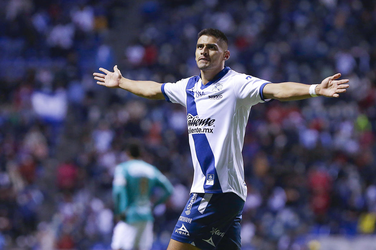 Guillermo Martínez, delantero del Puebla, ha sido una revelación con 10 goles en el Torneo Apertura 2023. (Photo by Imelda Medina/Jam Media/Getty Images)