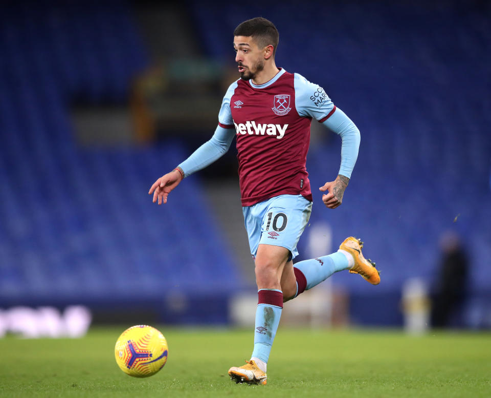 Manuel Lanzini of West Ham United during the Premier League match between Everton and West Ham United at Goodison Park on January 01, 2021 in Liverpool, England.