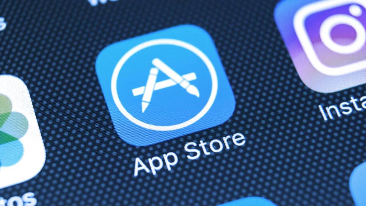 Revelo Jobs on the App Store