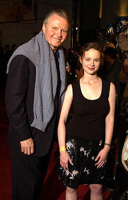 Jon Voight and Thora Birch at the Hollywood premiere for Paramount's Crossroads