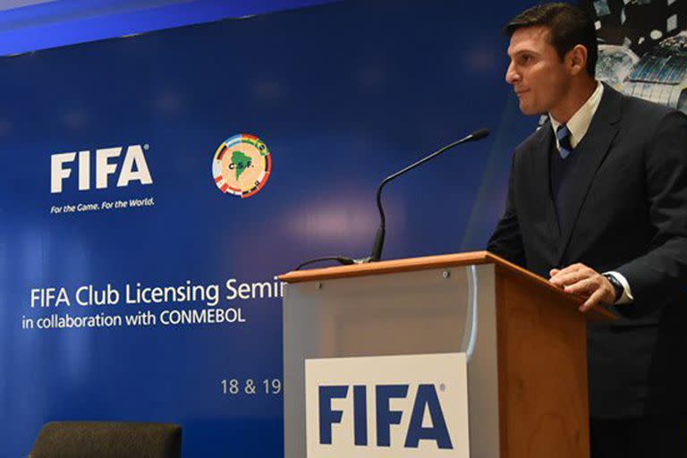 Javier Zanetti y la FIFA, un vínculo con muchas ideas por delante  