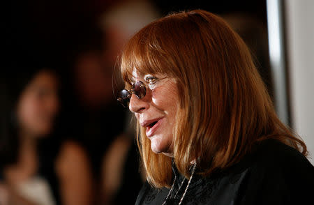 FILE PHOTO: Actress Penny Marshall attends the 13th annual Race to Erase MS in Century City, California April 13, 2007. The evening benefits The Nancy Davis Foundation for Multiple Sclerosis. REUTERS/Mario Anzuoni/File Photo