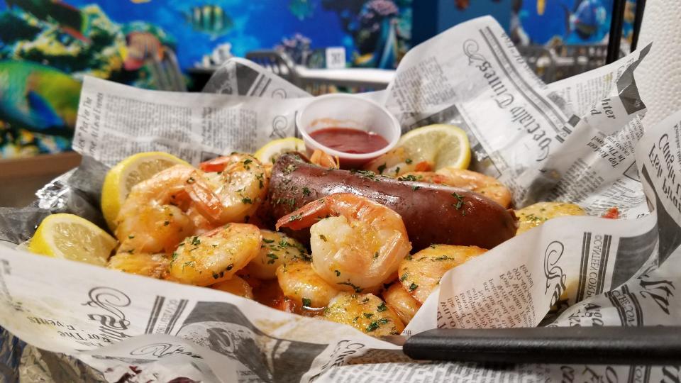 Catfish Willy's Seafood and Comfort Cuisine is featuring mix and match shrimp on a new summer specials menu.