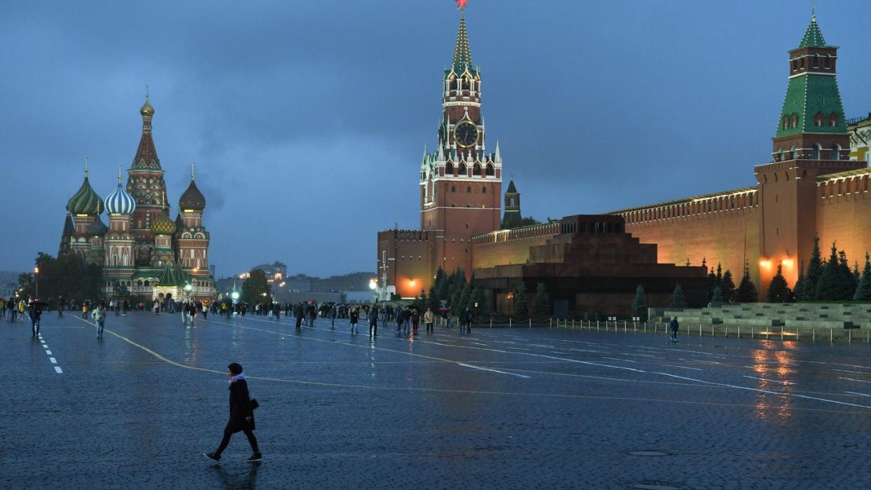 Nicht wenige SPD-Mitglieder sind für eine schrittweise Lockerung der Sanktionen gegen Russland. Foto: Soeren Stache